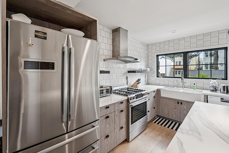 748-750 Elizabeth Street 2