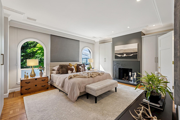 469 Collingwood St 38