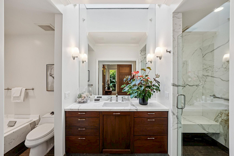 469 Collingwood St 58