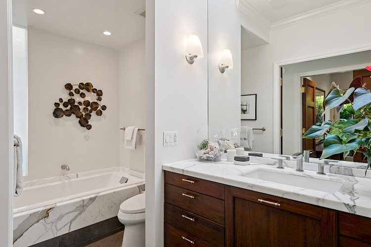 469 Collingwood St 61