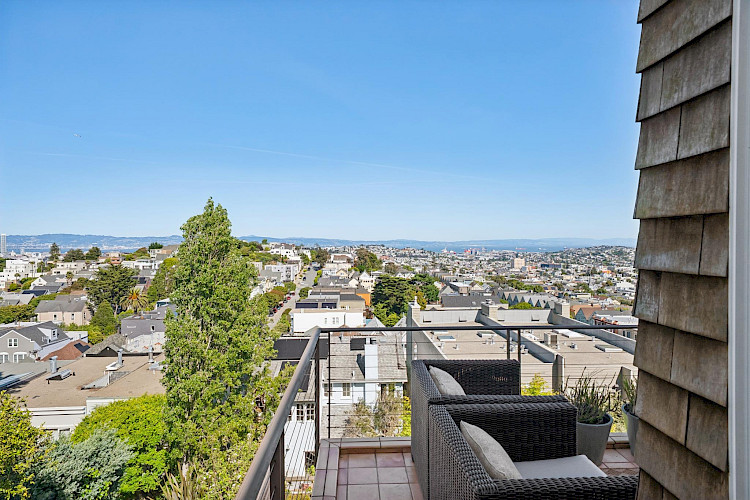 469 Collingwood St 62