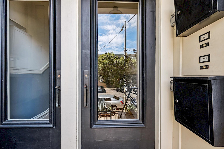 386 Noe Street, #A 12