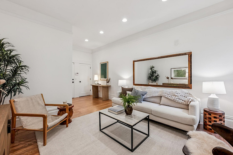 386 Noe Street, #A 17