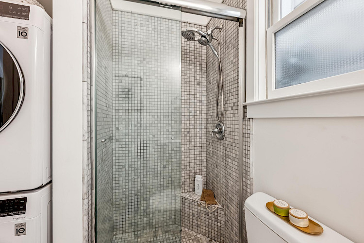 386 Noe Street, #A 29