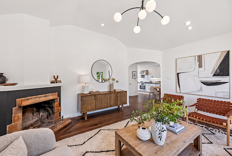 45 Deming Street 13