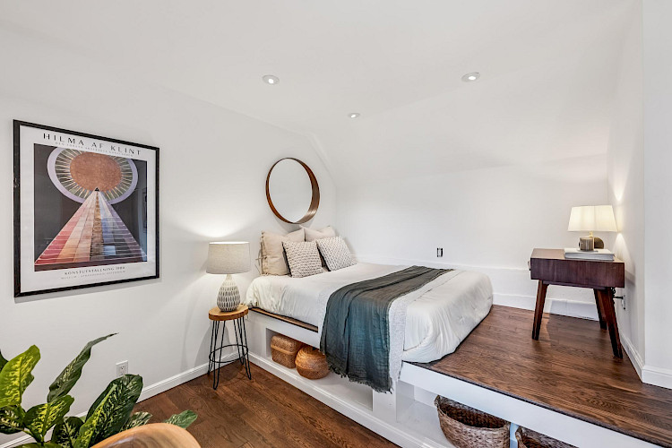45 Deming Street 58